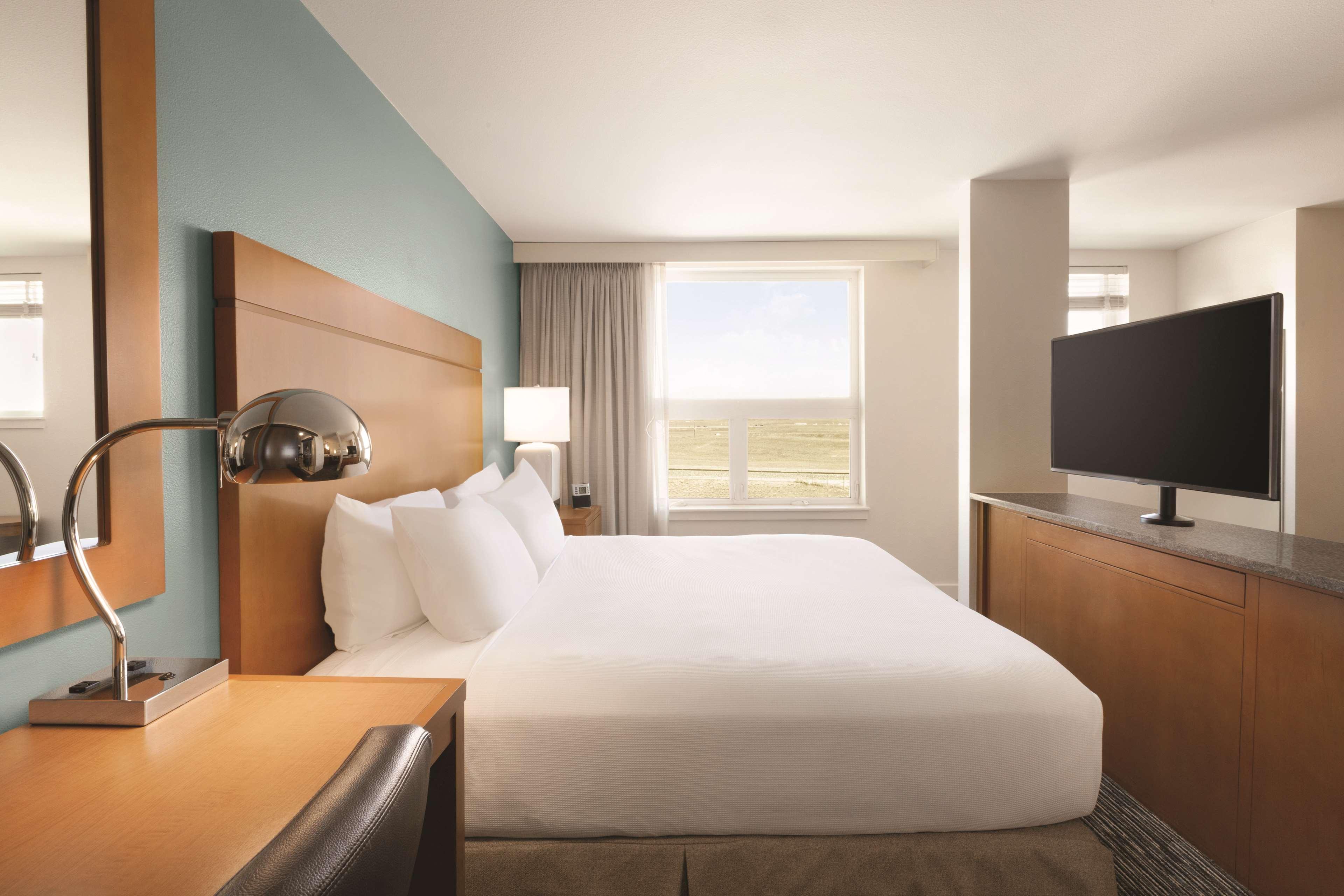 Hyatt House Denver Airport Exterior photo