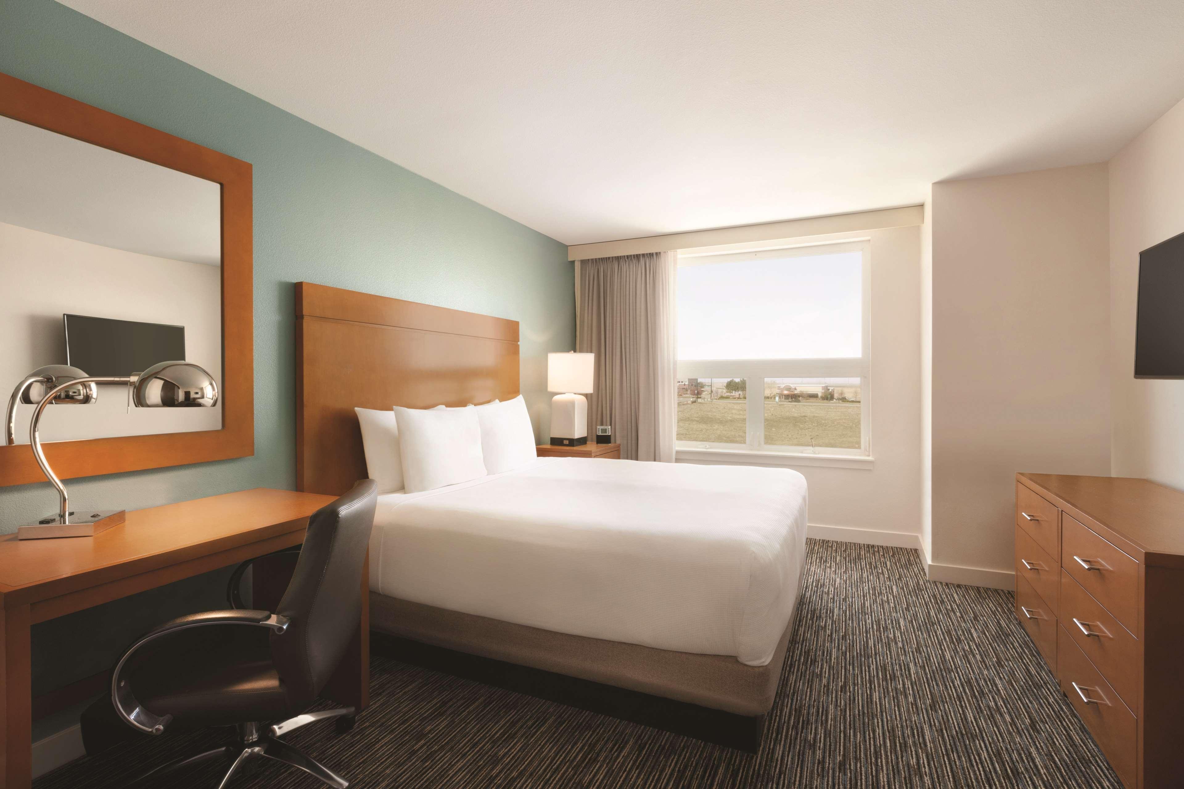 Hyatt House Denver Airport Exterior photo